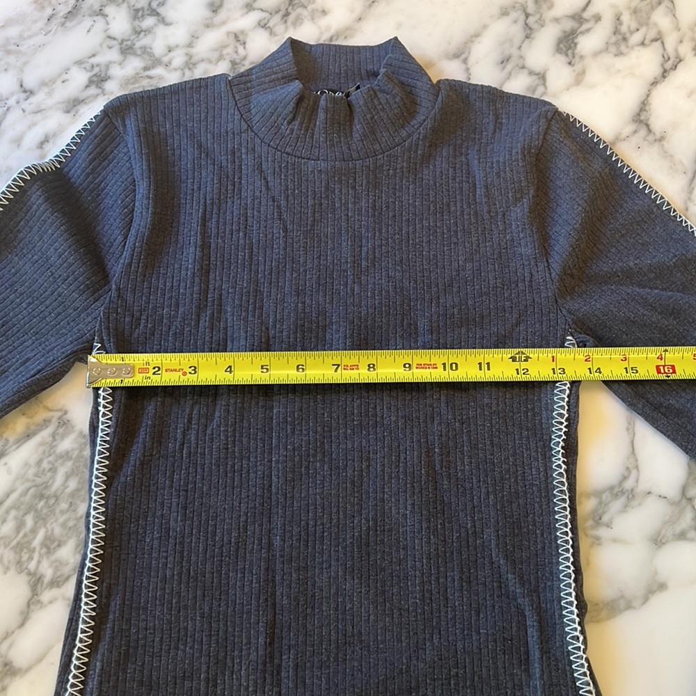 NWT J.Crew Premium Rib Turtleneck Long Sleeve Top Whipstitch Trim Grey flaw - Picture 5 of 8